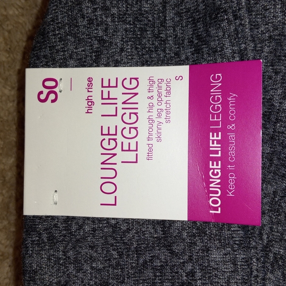 NWT/ (SO)2pc outfit w zip up hoodie & high-rise Lounge life leggings full outfit - Picture 9 of 15